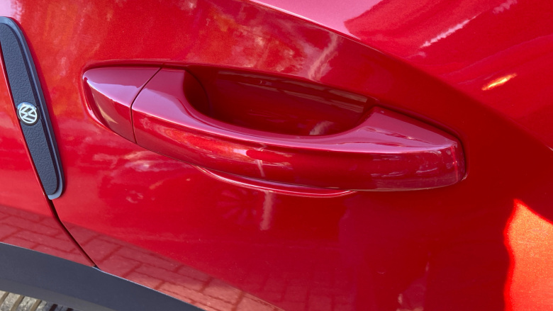 Volkswagen T-Roc 1.5 TSI Life 5dr Petrol Hatchback